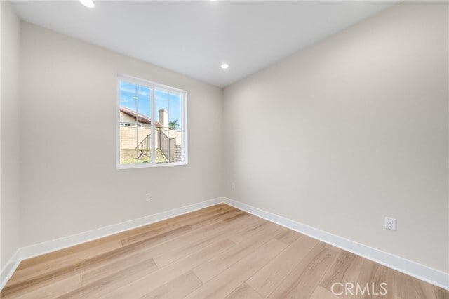 Building Photo - 716 Olivier Dr