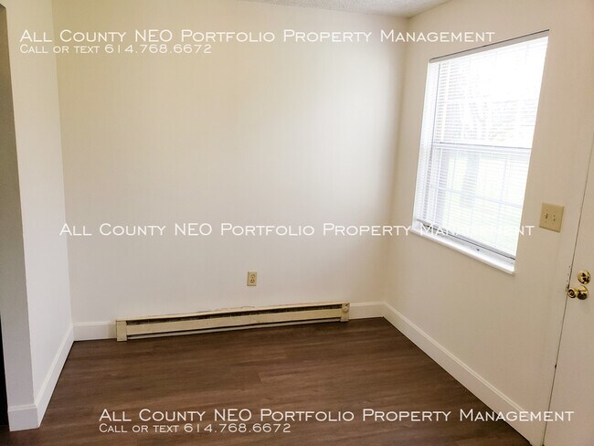 Building Photo - 935 S Court St