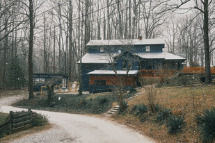 Building Photo - 192 Patterson St