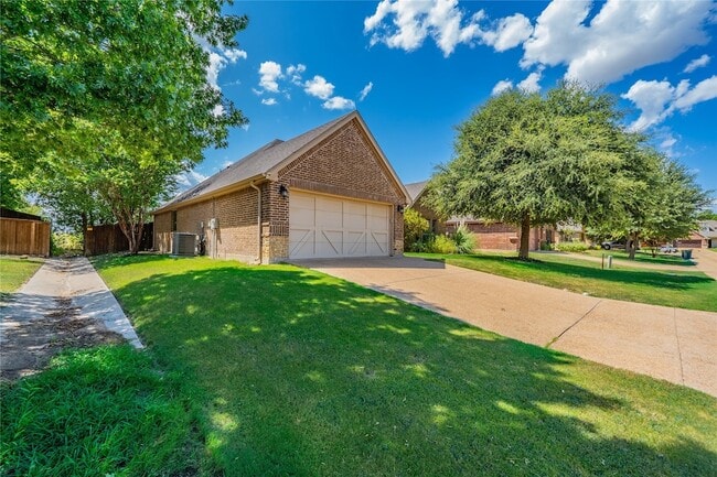 Building Photo - 109 Chateau Dr
