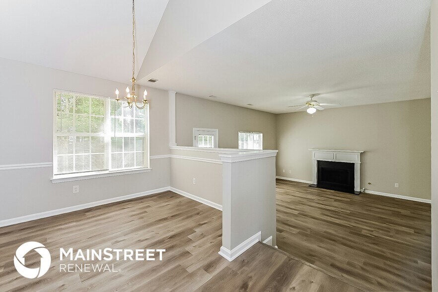 Building Photo - 4618 Idlewood Park