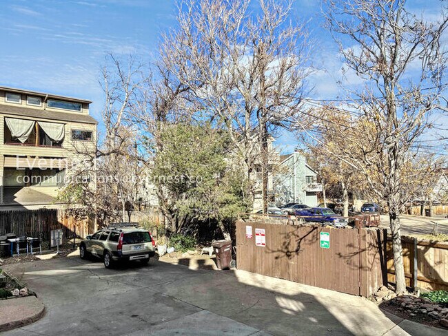 Building Photo - 1812 17th St