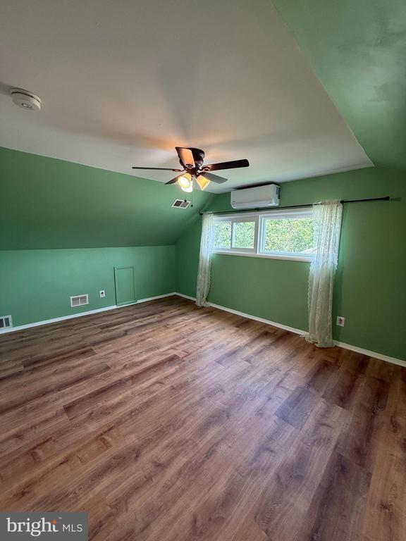 Building Photo - 816 Crothers Ln