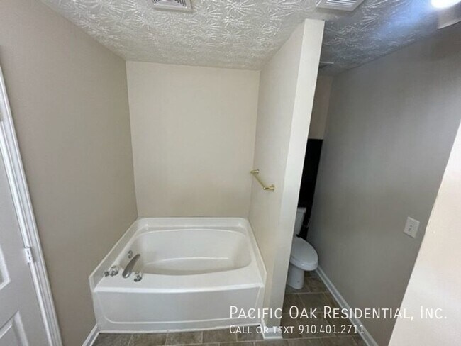 Building Photo - BELOW MARKET RENT!