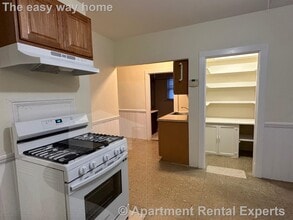 Building Photo - 36-38 Princeton St Unit #2