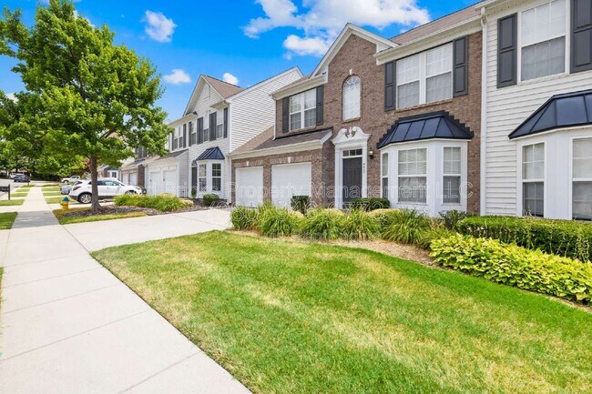 Building Photo - 9425 Shumacher Ave NW