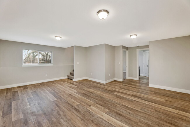 Building Photo - 2204 Quivira Cir