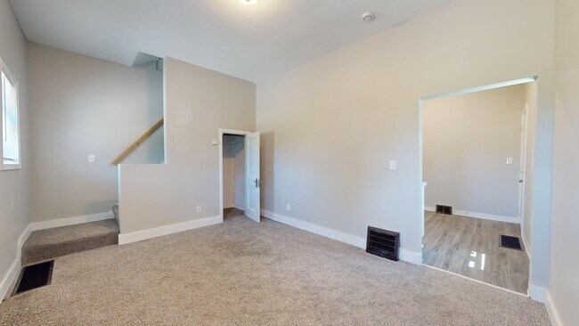 Building Photo - 3411 W.49th