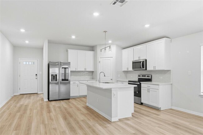 Building Photo - 3003 Ottaviano Way