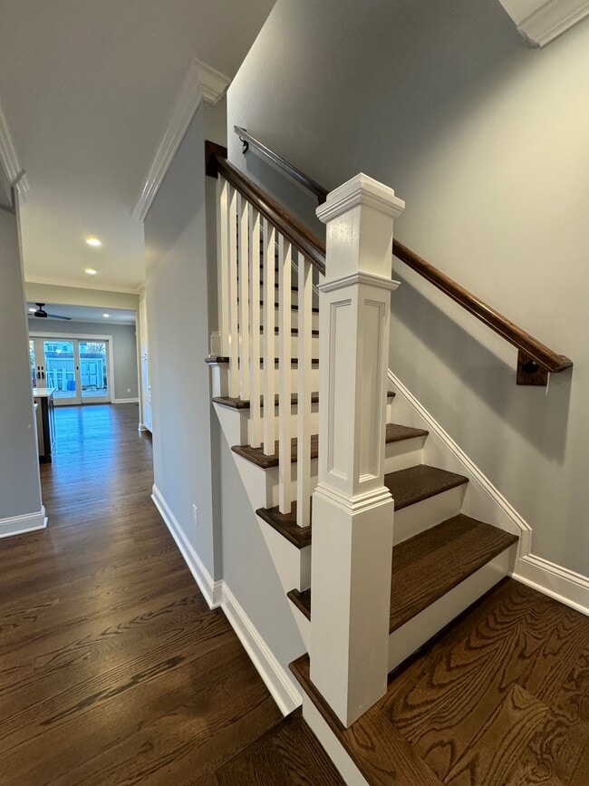 Building Photo - 67 W Sunset Ave