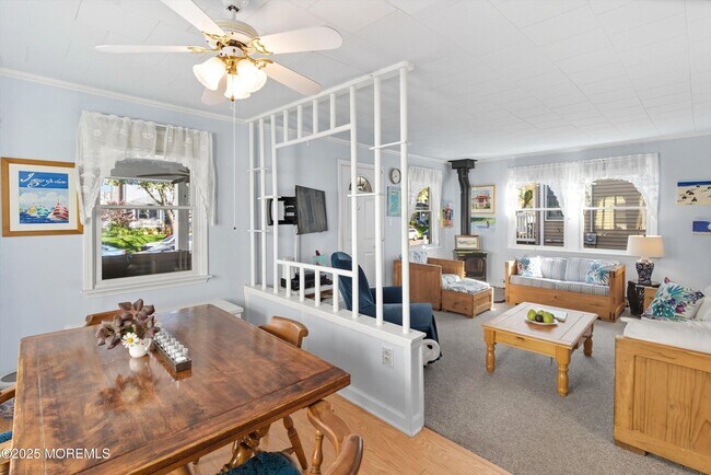 Building Photo - 425 Washington Ave