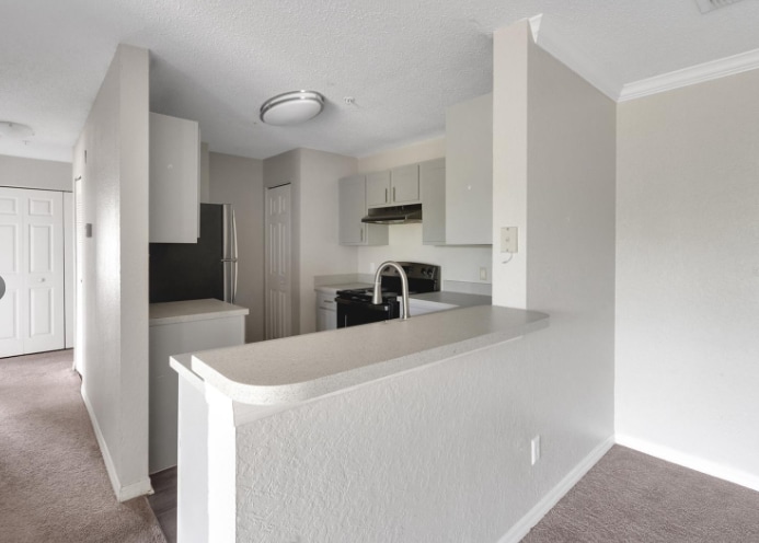 Building Photo - 4295 Summer Landing Dr