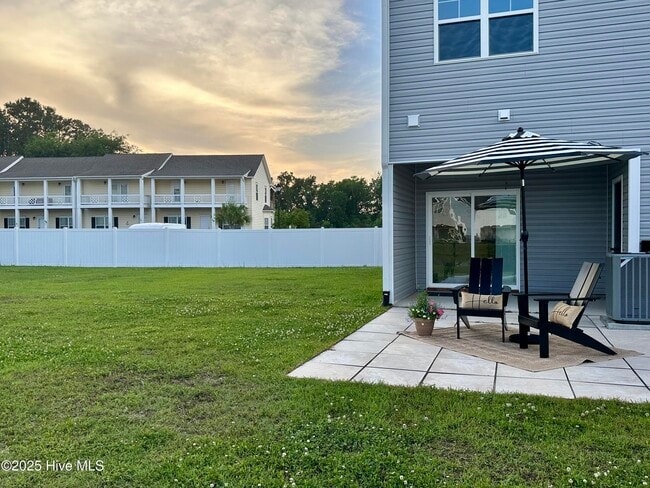 Building Photo - 69 Outrigger Dr