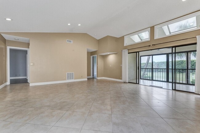 Building Photo - 7888 Granada Pl