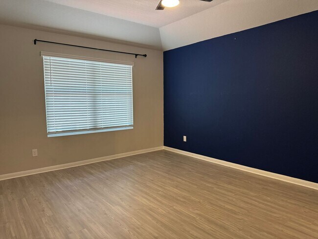 Building Photo - 12702 Mirecourt Wy