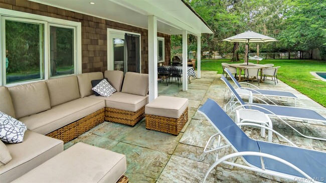 Building Photo - 9 Ocame Ave