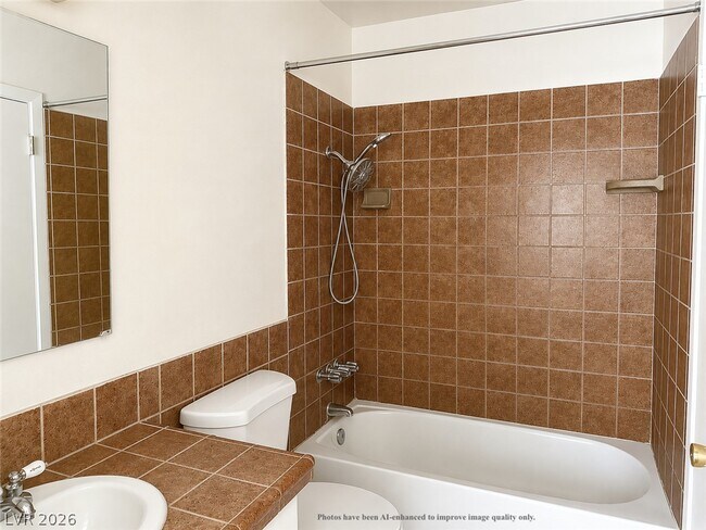 Building Photo - 4338 Caliente St