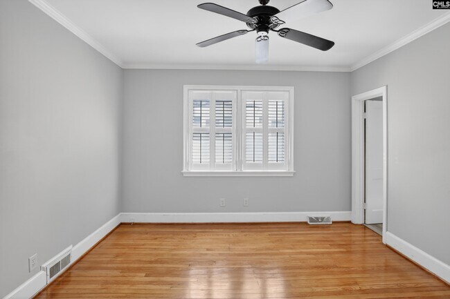 Building Photo - 512 Carrison St
