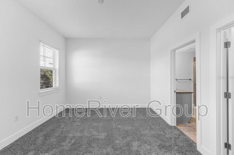 Building Photo - 5205 Eggleston Ave