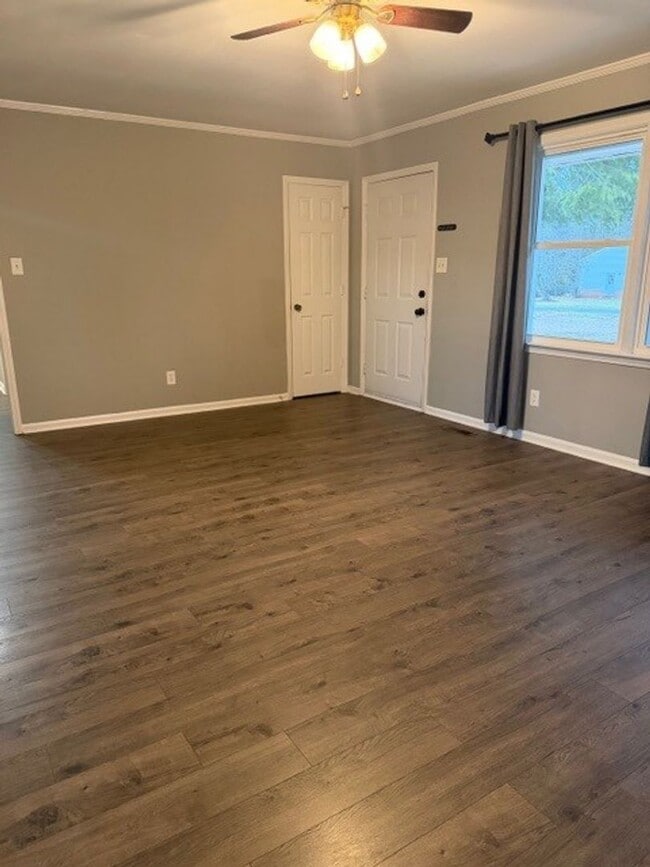 Building Photo - 3 Bed/2 Bath Home in Goldsboro