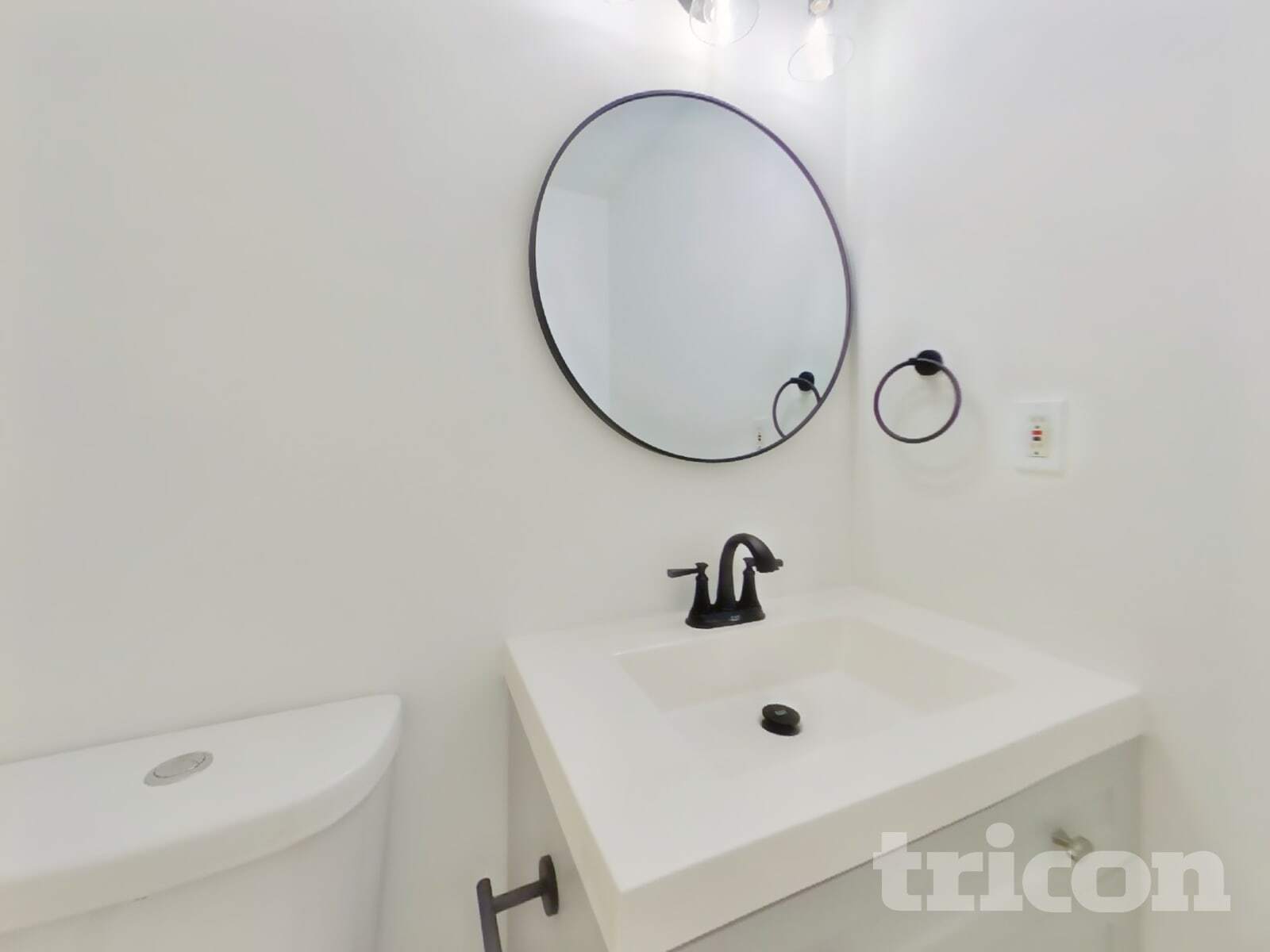 Building Photo - 2954 Lighthouse Ct
