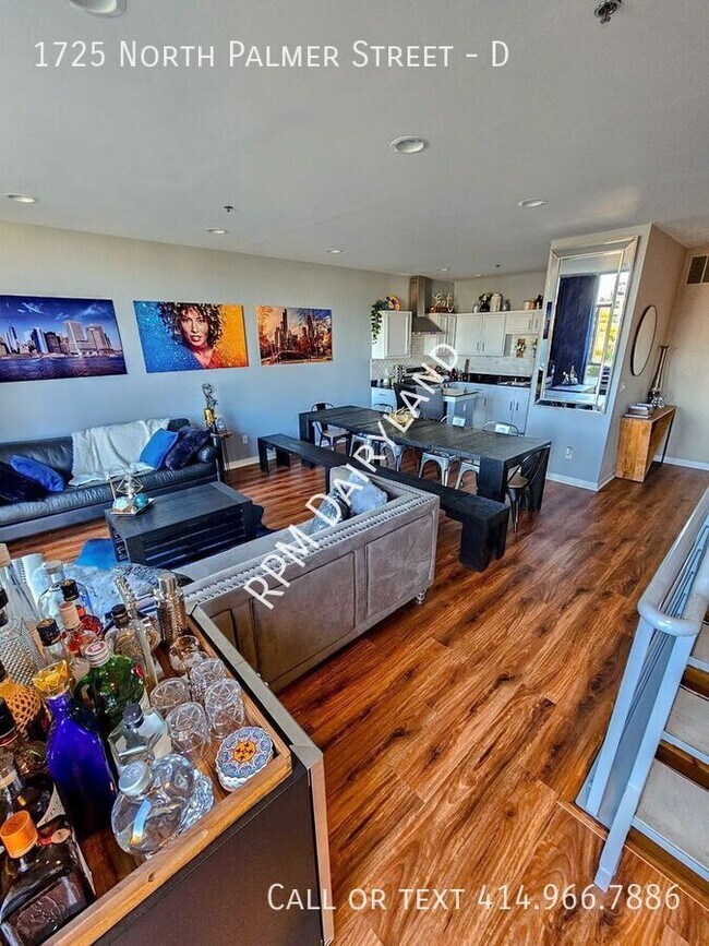 Building Photo - 1725 N Palmer St