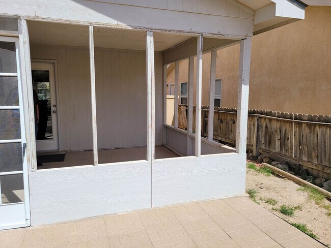 Building Photo - 3441 Martin Meadows Dr NE