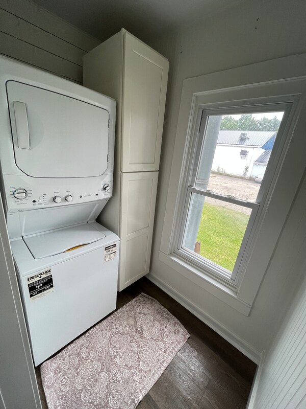 Building Photo - 720 N Lafayette St