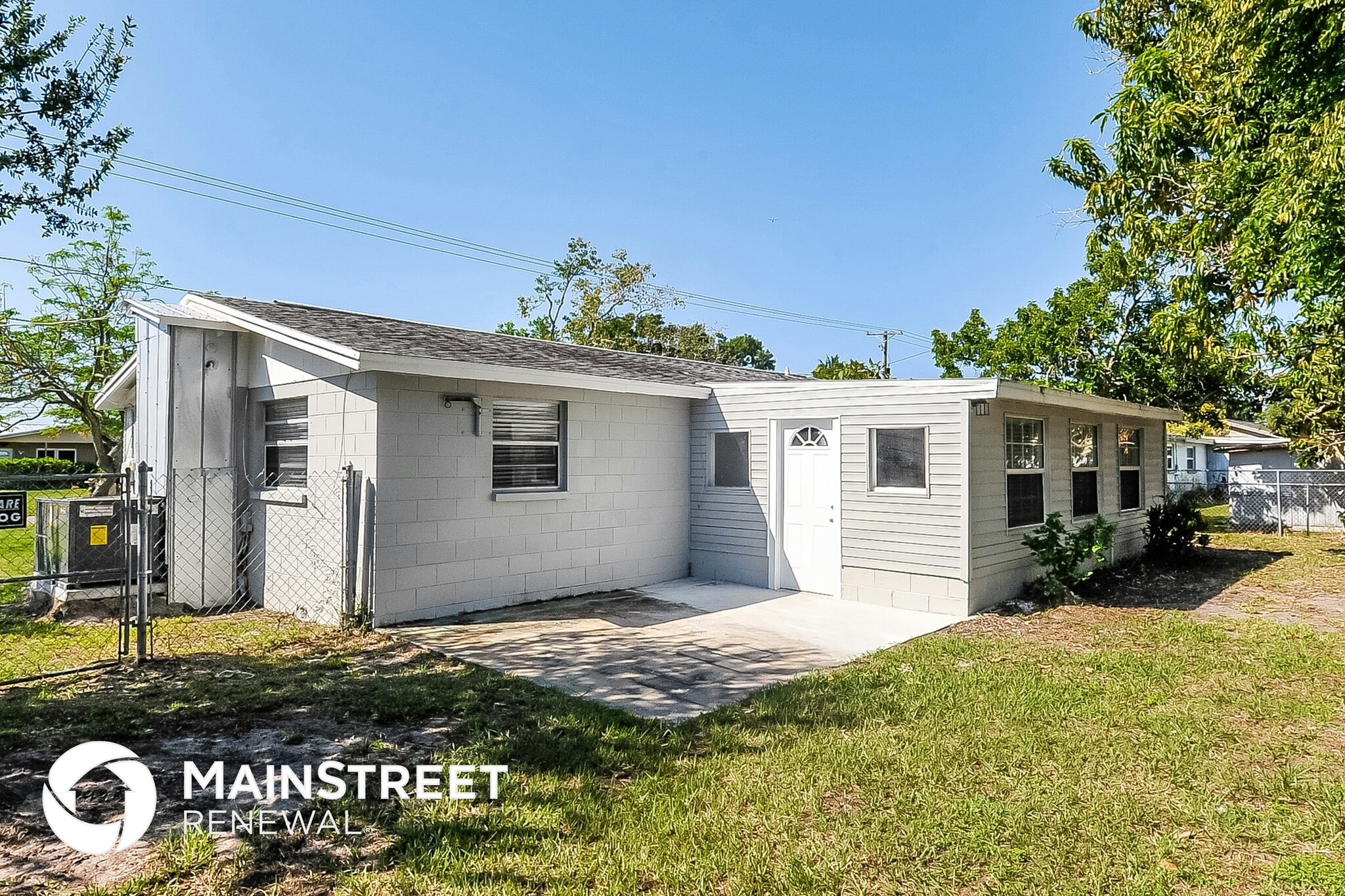 Building Photo - 505 Florida Cir S