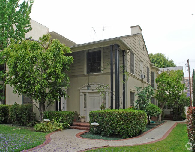 Primary Photo - 346 N Palm Dr