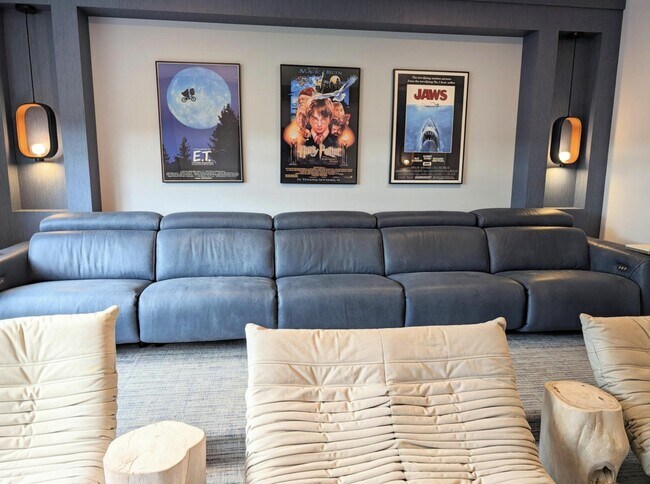 Building Photo - 17299 Pagoda Palms Dr