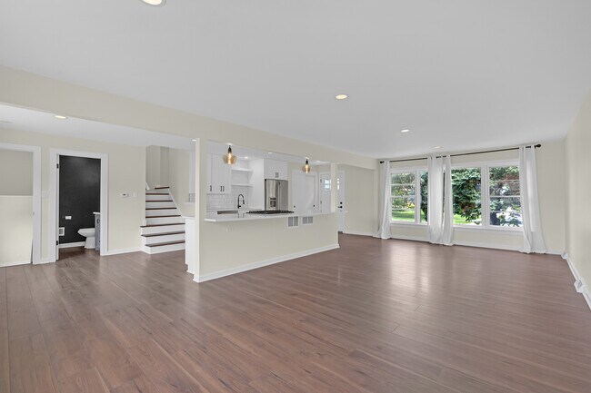 Building Photo - 17700 71st Ave