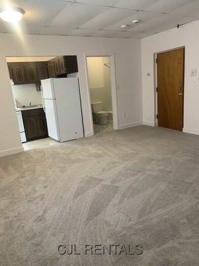 Building Photo - 129 Pleasant St
