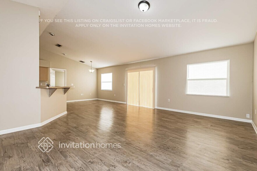 Building Photo - 5238 Snowy Heron Dr