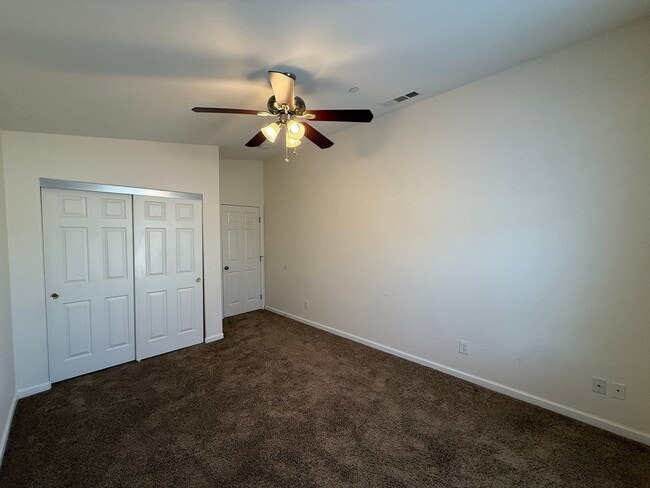 Building Photo - Centrally Located Large Two Story Home on ...