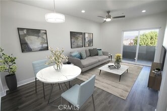 Building Photo - 24595 Town Center Dr