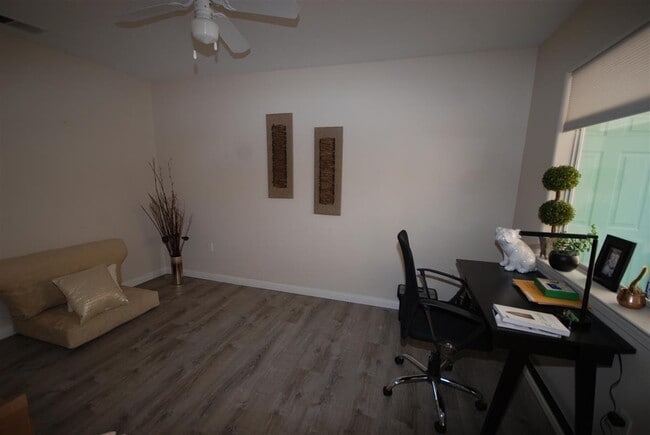 Building Photo - 2 Bedroom, 2 Bathroom Home near Montgomery...