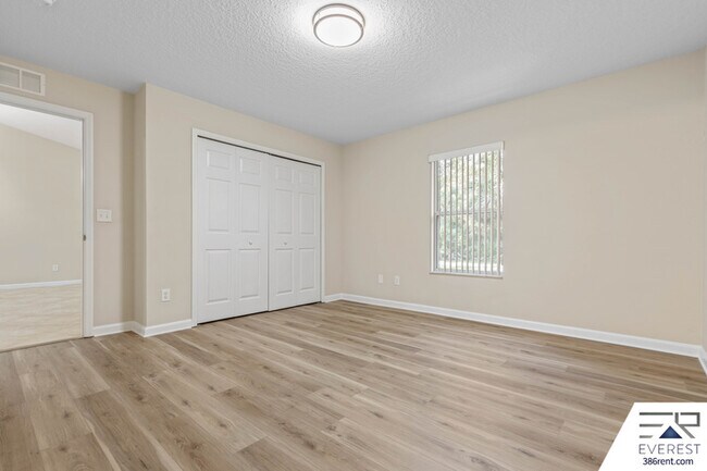 Building Photo - 51 Seaton Valley Path