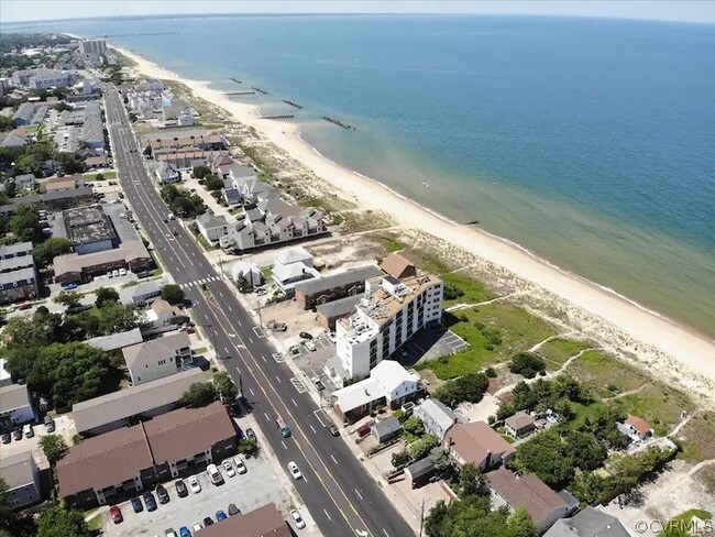 Building Photo - 1222 E Ocean View Ave