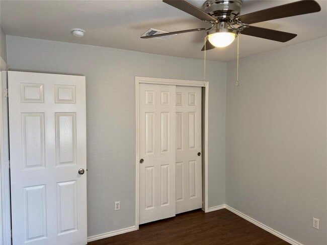 Building Photo - 3108 Port Anne Way