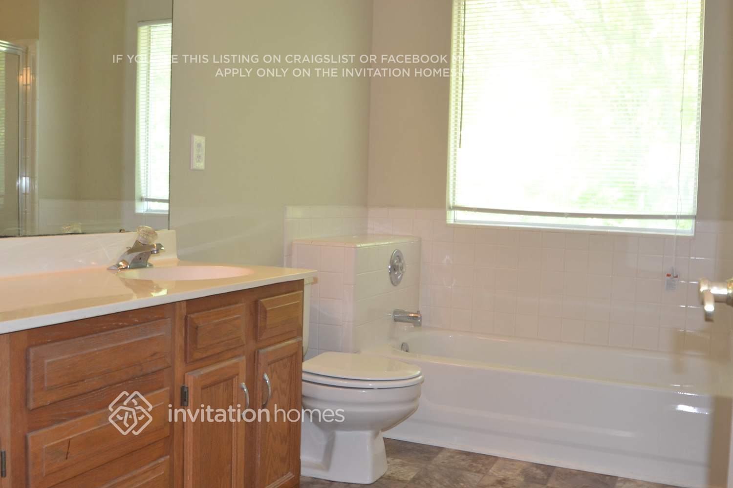 Building Photo - 8532 Woodford Bridge Dr