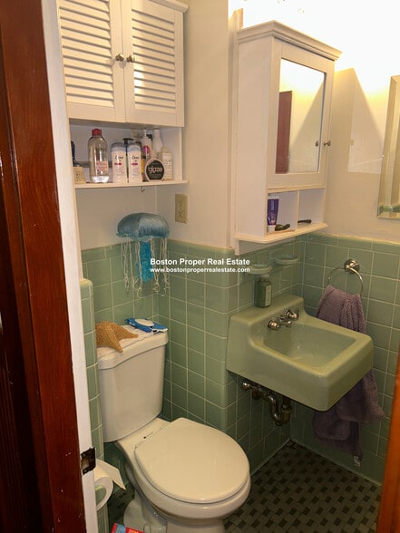 Building Photo - 25 Bay State Rd