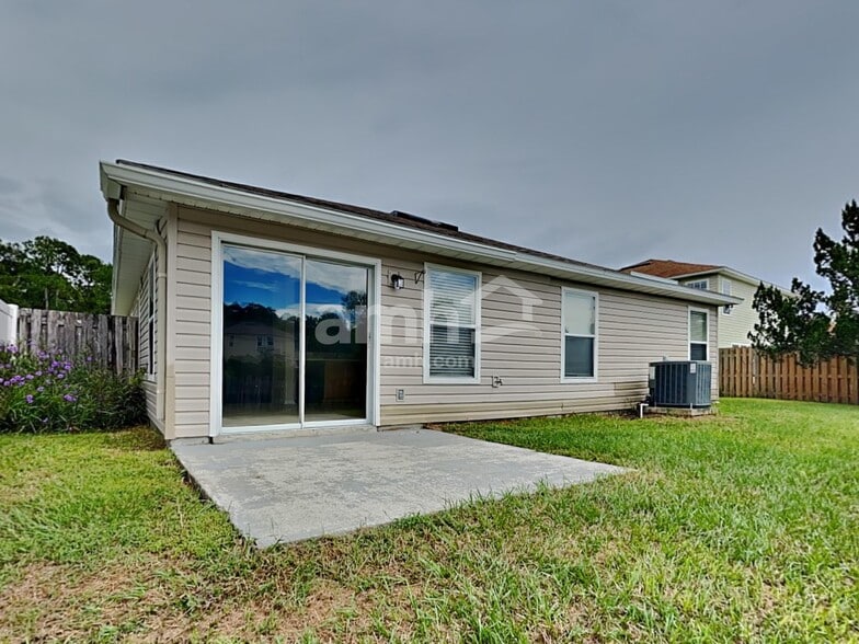 Building Photo - 12712 Daylight Trl