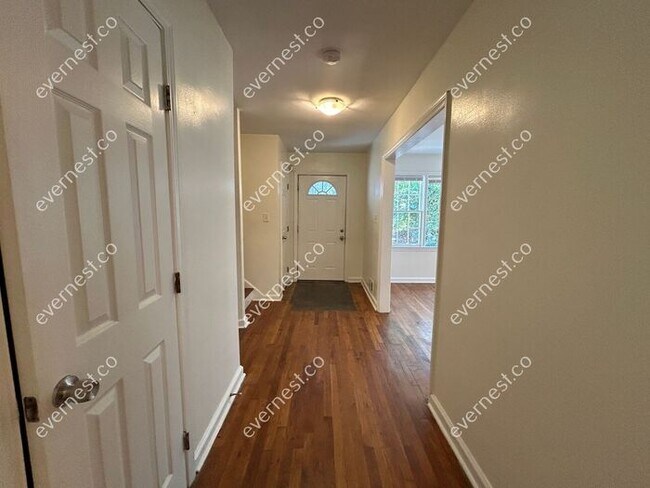Building Photo - 120 Leathers Cir NW
