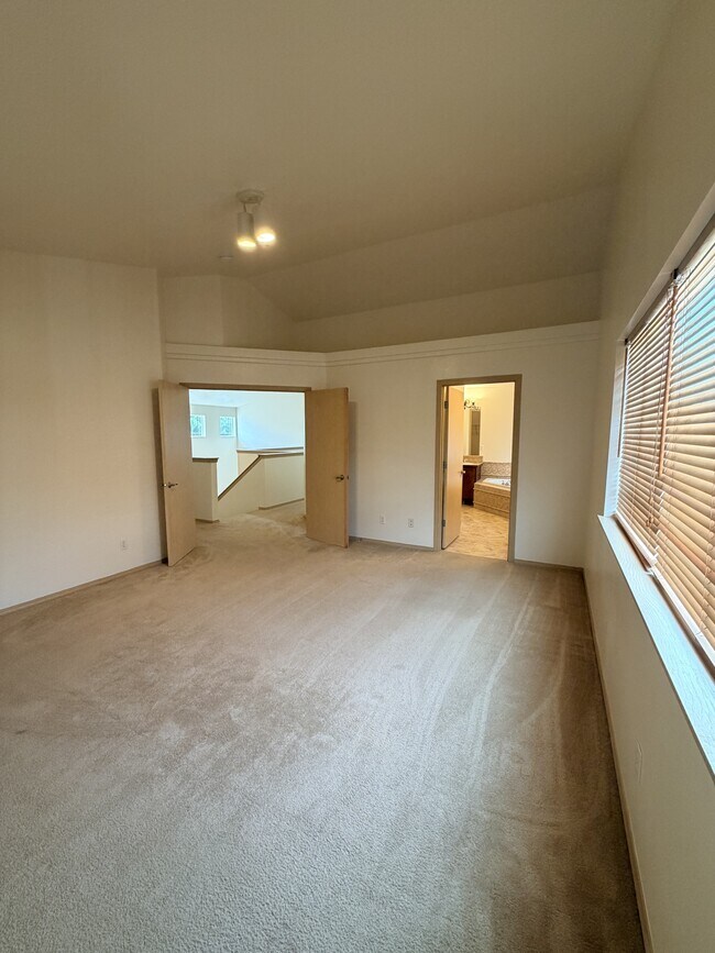 Building Photo - 7611 197th St Ct E