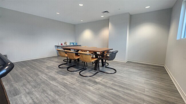 Building Photo - 1435 FM 1463