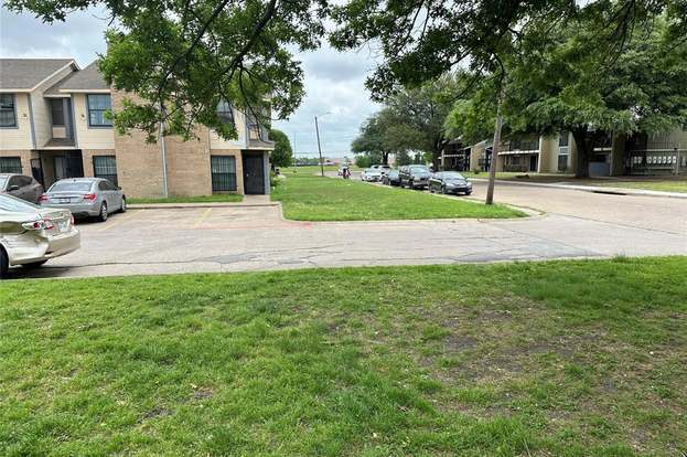 Building Photo - 8005 Rothington Rd