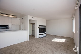Studio - 4800 Sepulveda Blvd.