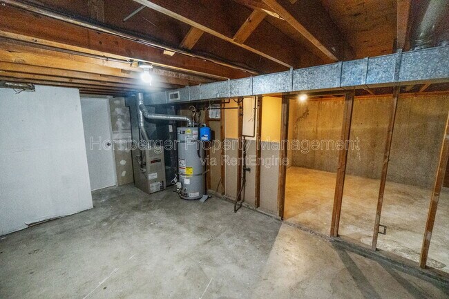 Building Photo - 11904 E 10th Ave