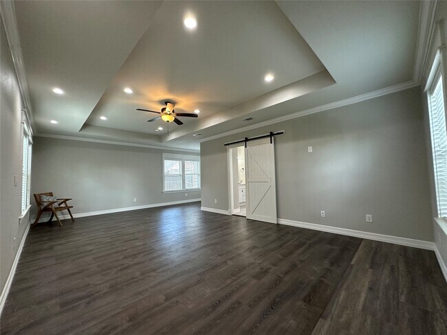 Building Photo - 1405 Walton St